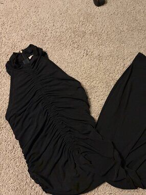 Michael Kors sinched turtle neck sleeveless midi black cocktail dress w slit M
